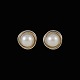 18k Yellow & 
White Gold 
Earrings with 
Pearl.
Stamped 750.
Diam. 1,7 cm. 
/ 0,67 inches.
Total ...