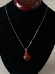 Elegant 
Necklace with 
amber in silver
Stamped 925
Length 41 cm
Nice and well 
maintained 
condition
