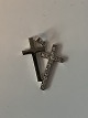 Cross in Silver
Stamped 925 p
Height 27.39 
mm approx
Nice and well 
maintained 
condition