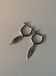 Earrings 
Feathers in 
Silver
Stamped 925 p
Height 29.70 
mm approx
Nice and well 
maintained ...