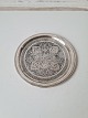 Persian silver 
tray 
Diameter 11 
cm.