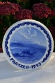 Bing & Grondahl 
porcelain. B&G 
easter plate 
from year 1925. 
Diameter 18.5 
cm. 7 1/4 
inches. 1. ...