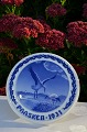 Bing & Grondahl 
porcelain. B&G 
easter plate 
from year 1931. 
Diameter 18.5 
cm. 7 1/4 
inches. 1. ...