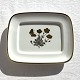 Royal 
Copenhagen, 
Butter dish 
with butter 
flowers, 16cm 
wide, 12.5cm 
deep, On the 
occasion of ...