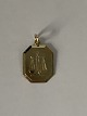 Pendant Libra 
Zodiac in 14 
carat Gold
Stamped 585
Height 24.69 
mm approx
The item has 
been ...