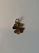 Four-leaf 
clover in 14 
carat gold
Stamped 585
Measures 19.15 
mm approx
Thickness 0.96 
mm
The ...