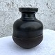 Bornholm 
ceramics, Mette 
Doller, 
Svaneke. Vase 
in good 
condition. 
Height: 14.5 cm
