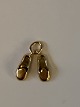 Pacifier 
pendants/charms 
14 carat gold
Stamped 585
Height 17.82 
mm approx
The item has 
been ...