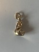 The Little 
Mermaid 
Pendant/Charms 
in 14 carat 
gold
Stamped 585
Height 17.49 
mm approx
checked ...