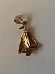 Ship 
Pendants/Charms 
in 14 carat 
gold and
Stamped 585
Height 25.23 
mm approx
checked by ...
