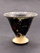 H A Kähler 
ceramic vase H. 
11.5 cm. Item 
No. 526103