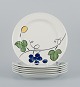 Jackie Lynd for 
Rörstrand, a 
set of six 
"Pomona" 
porcelain 
plates.
Approx. 1970s.
Marked.
In ...