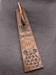 Mangle bread 
with carved 
horse 66 cm. 
Year 1825 
subject no. 
528082