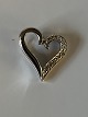 Pendant in 14 
carat white 
gold
Stamped 585
Stamped 585
Height 12.11 
mm approx
Width 7.71 mm 
...