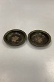 Pair of Bronze 
bowl with Scout 
motif Ildfast 
Denmark
Measures 11cm 
/ 4.33 inch
Has wear