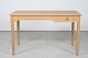 Hans J. Wegner 
(1914-2007)
Desk made of 
solid oak with 
soap treatment
Length 120 ...