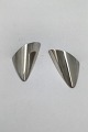 Hans Hansen 
Sterling Silver 
Modern Ear 
Rings (Clips)  
Measures 3 cm x 
5.5 cm (1.18 
inch x 2.16 ...