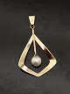 14 carat gold 
pendant 3.3 x 
2.4 cm. with 
genuine  pearl 
from goldsmith 
Th. Skat-Rørdam 
...