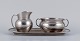 Just Andersen, 
creamer and 
sugar bowl on 
tray in pewter.
From the 
1940s.
Model numbers: 
22 + ...