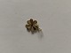 Four-leaf 
clover in 14 
carat gold
Stamped 585
Measures 12.92 
mm approx
With the awl 
17.00 mm ...