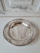 Georg Jensen 
King children's 
plate - bowl in 
sterling silver 

Stamped: GJ - 
Sterling - 
Denmark ...