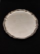 F Hingelberg 
serving tray 43 
x 53 cm. weight 
1894 grams 
subject no. 
552024