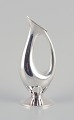 Modernist 
Finnish silver 
vase. Organic 
shape. 813 
silver.
Dating: 1959 
(F7).
Hallmarked.
In ...