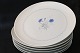Beautiful 
rustic plates 
from Bing & 
Grøndahl, with 
a beautiful 
floral pattern 
in the middle. 
...