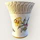 Bing & 
Grondahl, Saxon 
flower, Vase 
with braided 
edge #683, 13cm 
in diameter, 
16cm high, 1st 
...