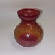 Rødt 
hyacintglas 
vase fra Fyens 
Glasværk. I god 
stand uden 
skader eller 
reparationer. 
H. 11,5 cm