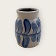 Vase / jar, 
Stoneware; With 
blue leaf 
pattern, 7.5cm 
high, 5cm in 
diameter, 
Signed: BBP 
*Perfect ...
