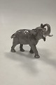 Bing and 
Grondahl 
Figurine of 
Elephant No 
1806
Measures 14cm 
x 18cm ( 5.51 
inch x 7.09 
inch )