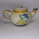 Pottery teapot 
from Anders Høy 
made in the 
1930s. Among 
other things. 
decorated with 
flowers on ...