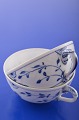 Butterfly Bing 
& Grøndahl 
porcelain. B&G 
Butterfly, tea 
cup without. 
Cup, diameter 
10 cm. ...