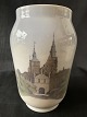 Beautiful 
porcelain vase 
from Royal 
Copenhagen, 
with a drawing 
of Rosenborg 
Castle. The 
vase ...