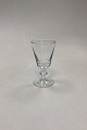 Holmegaard 
Wellington 
White Wine 
Glass with 
smooth basin. 
Measures 
approx. 11.8 cm 
/ 4.64 in.