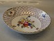 7395 Bowl with 
flowers Herend 
Hungary ca 25 
cm In nice and 
mint condition