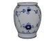 Bing & Grondahl 
Blue Fluted / 
Blue 
Traditional, 
small vase.
Decoration 
number 208.
The ...