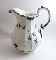 Royal 
Copenhagen. 
Blue Fluted, 
half lace. 
Large milk jug. 
Model 695. 
Height 22 cm. 
(1 quality). 
...