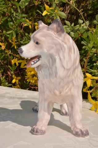 Dahl Jensen Figurine  1082 Greenland Hound
