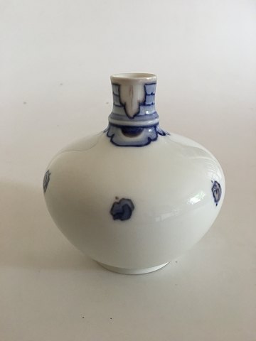 Bing & Grøndahl Art Nouveau Unique Vase by Maria Smith No P23/286