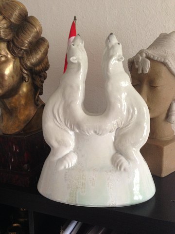 Royal Copenhagen Art Nouveau Crystalline Vase with two Polar Bears by Valdemar 
Engelhardt