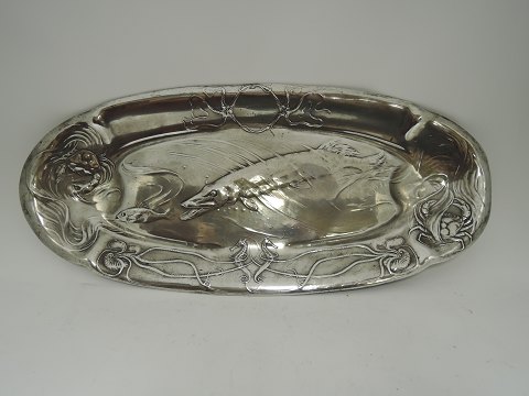 Kayser pewter
 Fish dish