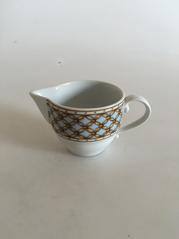 click to zoom