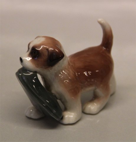 Royal Copenhagen figurine 0744 RC St. Bernard "Bernie" with slipper 6 x 8 cm New 
# 1020 744