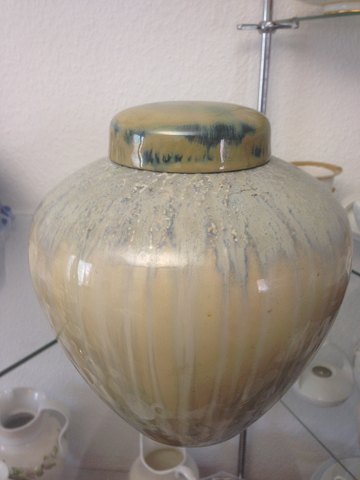 Royal Copenhagen Crystalline Glaze vase with lid by Valdemar Engelhardt No K237