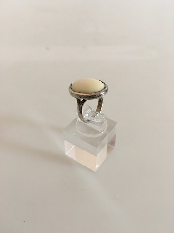 N.E From ring in sterling silver with bone.