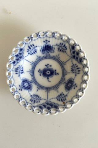 Royal Copenhagen  Blue Fluted Full Lace Ashtray No 1/1004