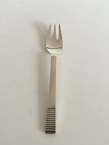 Georg Jensen Sterling Silver Parallel Cake Fork No 043