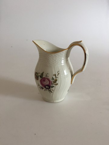 Royal Copenhagen Frijsenborg Creamer No 1536